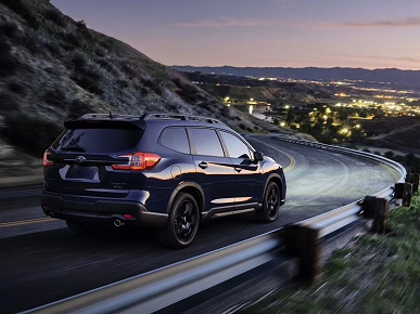 В Россию привезли полноприводный 7-местный 264-сильный кроссовер Subaru Ascent из США. Сколько за него просят?